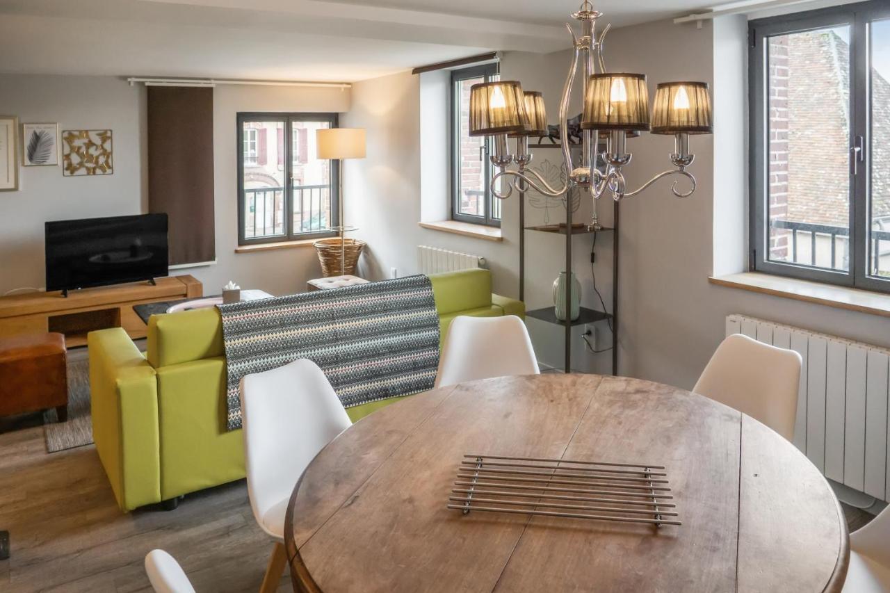 Logis Hotel-Restaurant Le Relais D'Aligre Chateauneuf-en-Thymerais ภายนอก รูปภาพ