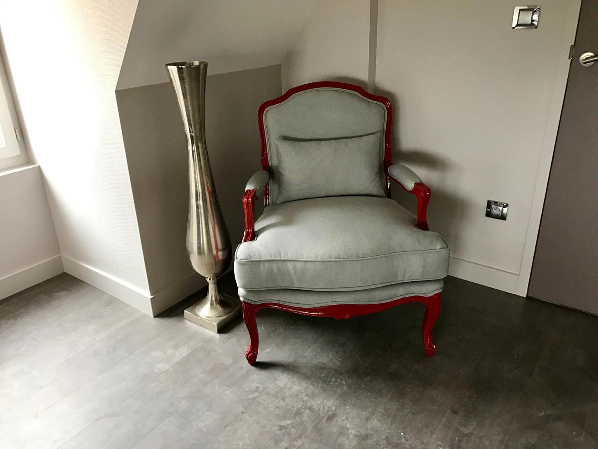 Logis Hotel-Restaurant Le Relais D'Aligre Chateauneuf-en-Thymerais ภายนอก รูปภาพ