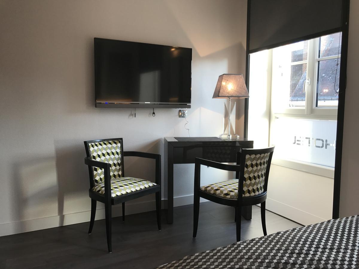 Logis Hotel-Restaurant Le Relais D'Aligre Chateauneuf-en-Thymerais ภายนอก รูปภาพ