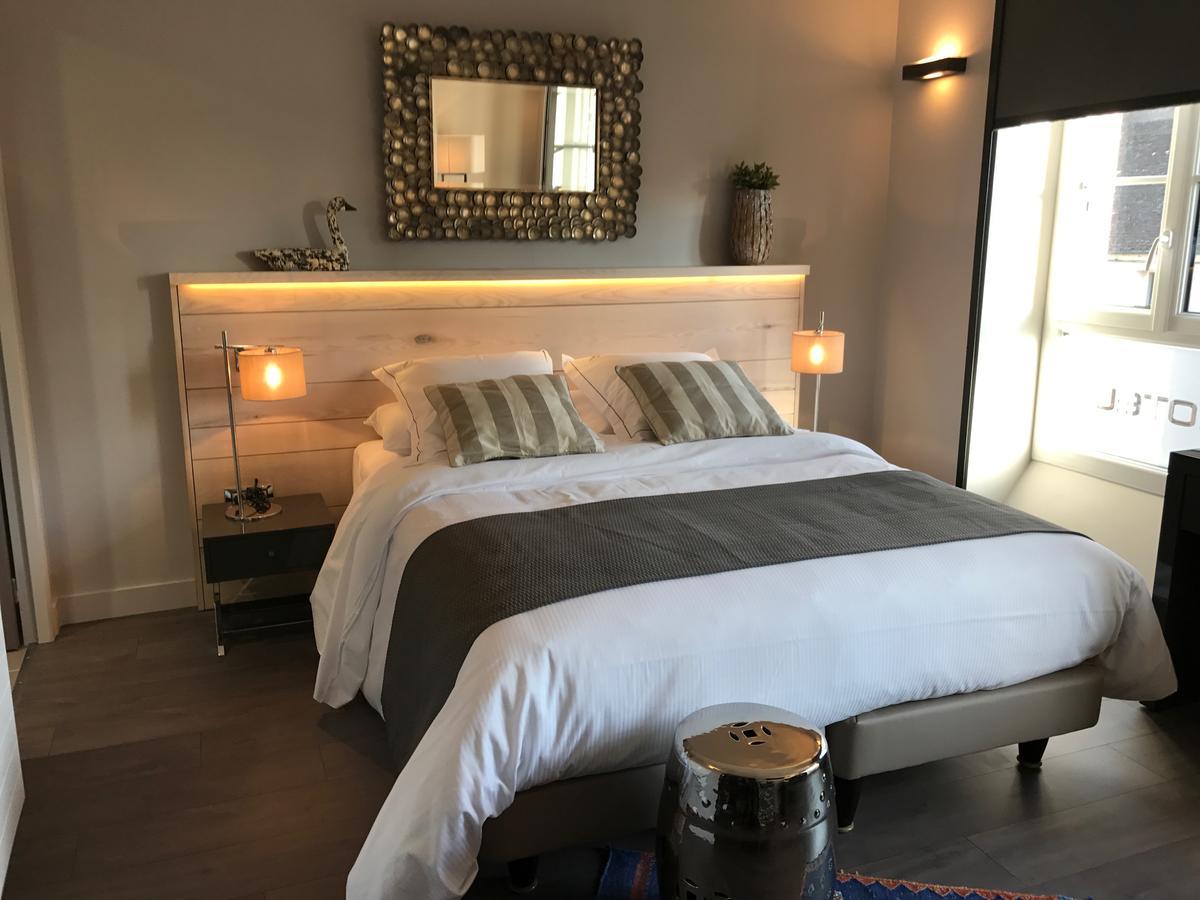 Logis Hotel-Restaurant Le Relais D'Aligre Chateauneuf-en-Thymerais ภายนอก รูปภาพ