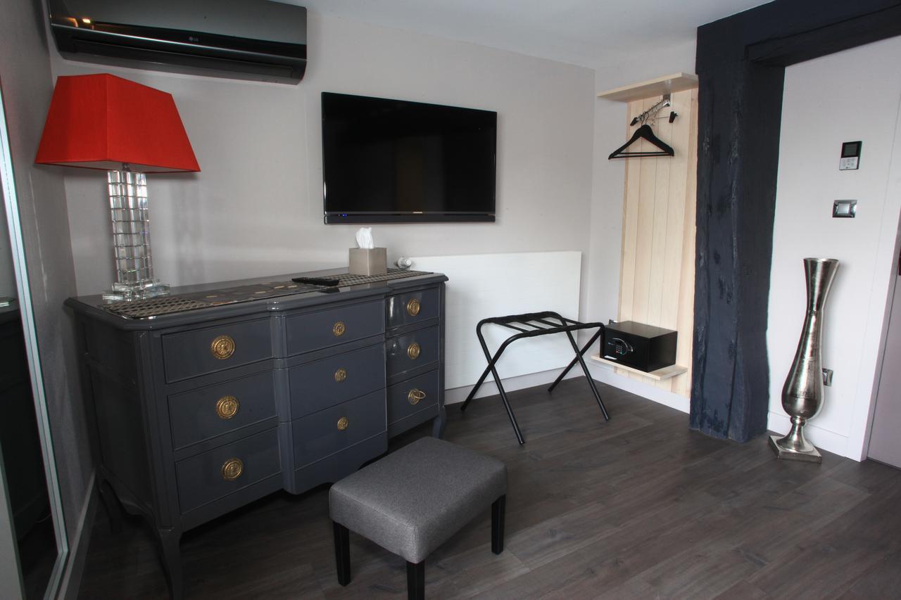 Logis Hotel-Restaurant Le Relais D'Aligre Chateauneuf-en-Thymerais ภายนอก รูปภาพ